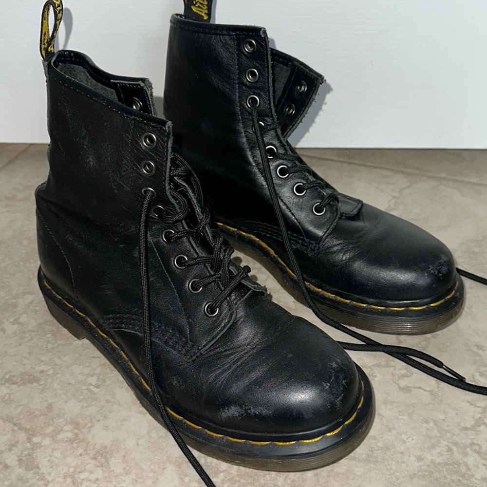 Doc Martens Air Walk